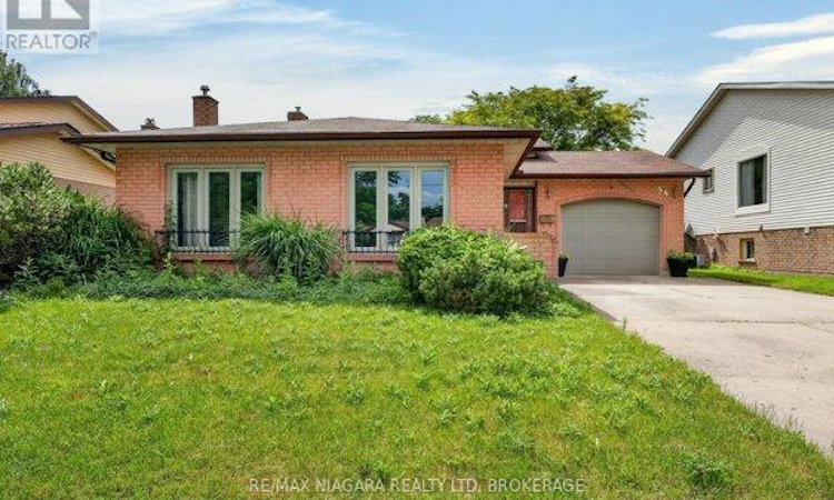 34 Crestcombe Road