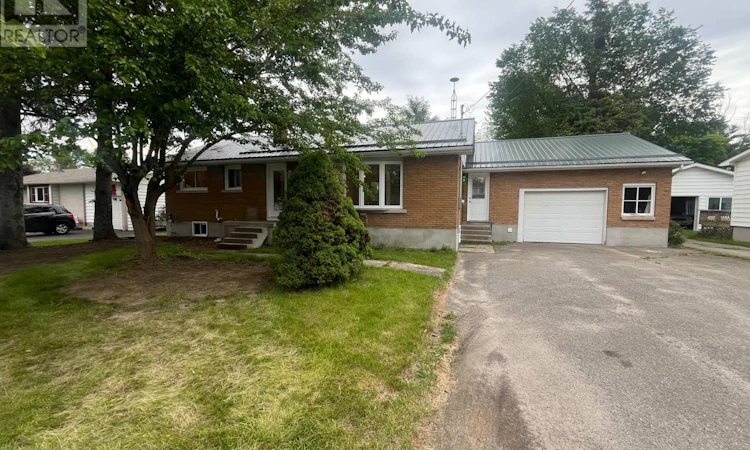 1065 County 15 Rd Street