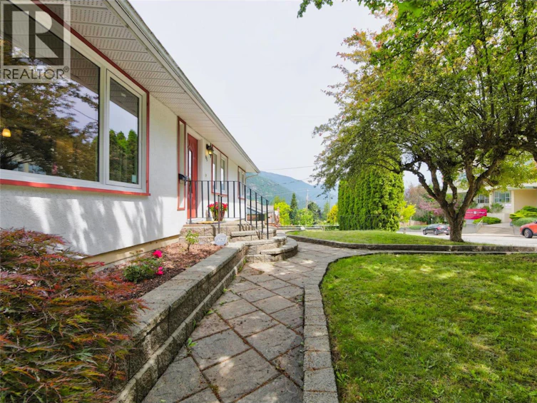 815 Tenth Street, Nelson, BC, V1L 3C6 - 57