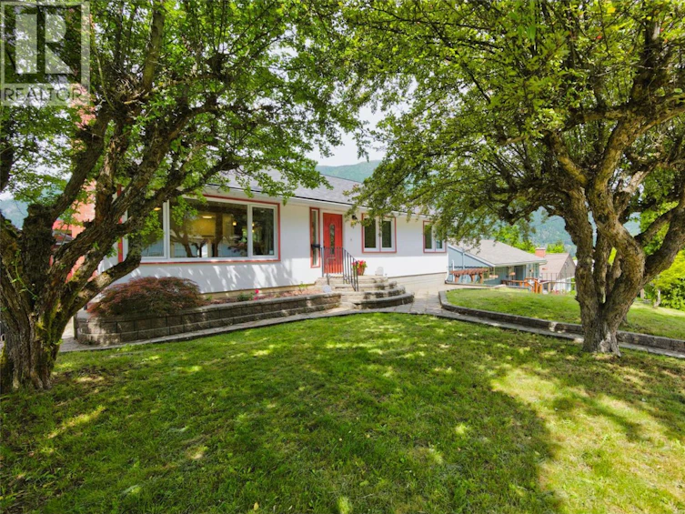 815 Tenth Street, Nelson, BC, V1L 3C6 - 52