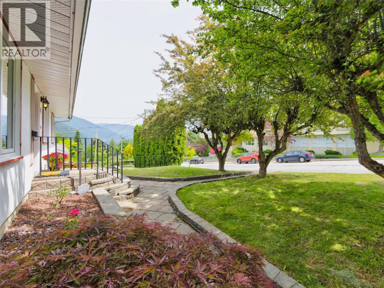 815 Tenth Street, Nelson, BC, V1L 3C6 - 58