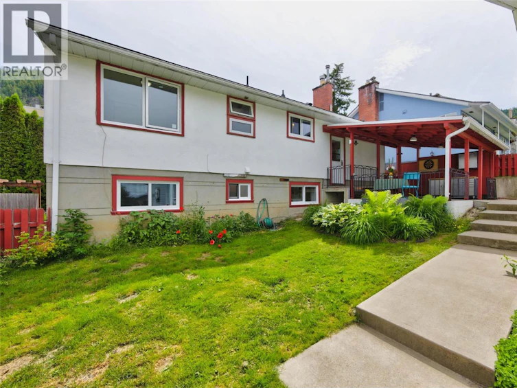 815 Tenth Street, Nelson, BC, V1L 3C6 - 64