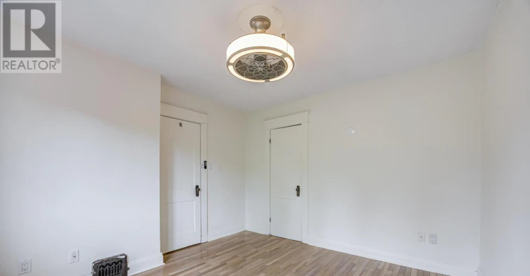 38 Hopedale Avenue, Toronto, ON, M4K 3M7 - 29