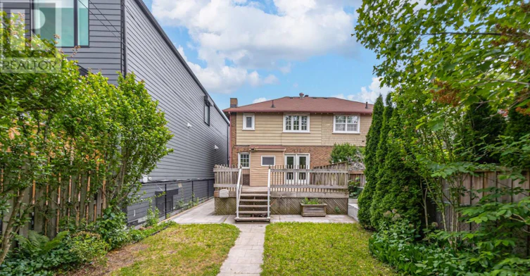 38 Hopedale Avenue, Toronto, ON, M4K 3M7 - 40