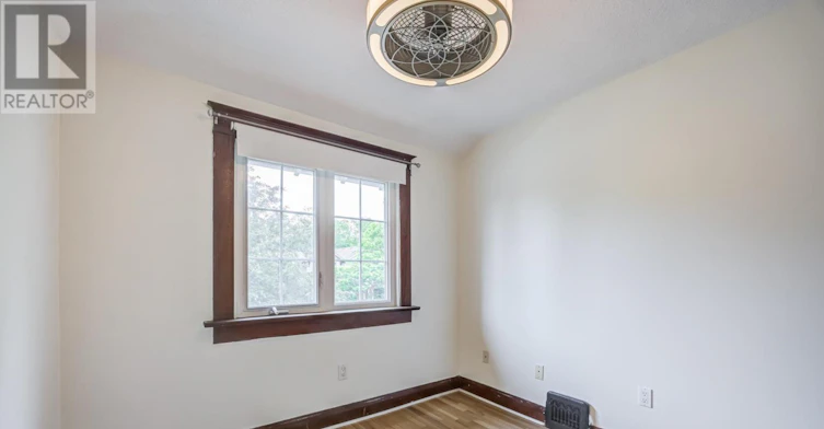 38 Hopedale Avenue, Toronto, ON, M4K 3M7 - 30