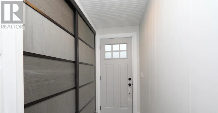 27 Sycamore Place, Toronto, ON, M4E 1K3 - 3