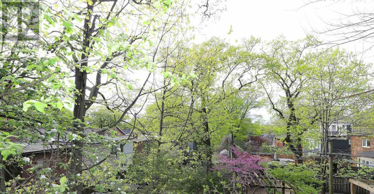 27 Sycamore Place, Toronto, ON, M4E 1K3 - 35