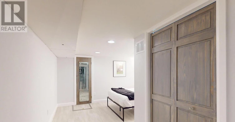 27 Sycamore Place, Toronto, ON, M4E 1K3 - 30
