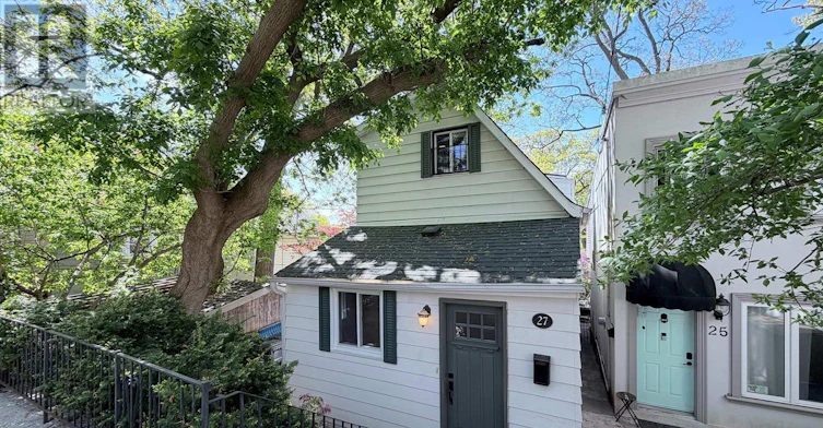 27 Sycamore Place, Toronto, ON, M4E 1K3