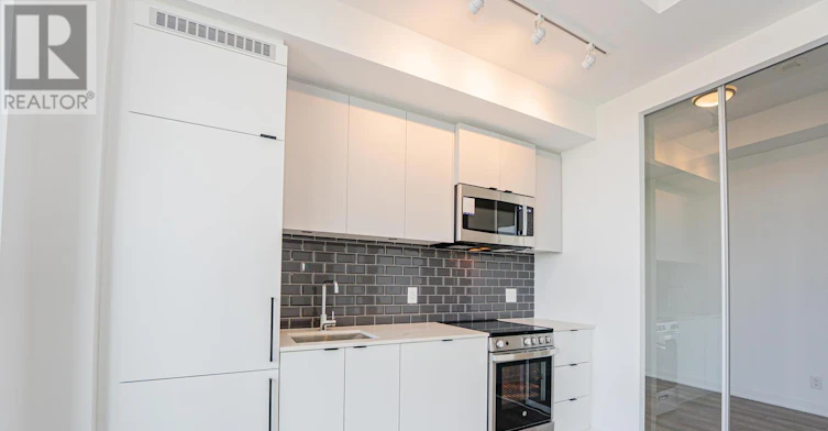 1203-285 Dufferin Street, Toronto, ON, M6K 0J2 - 12