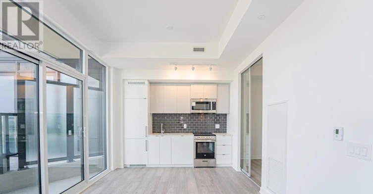 1203-285 Dufferin Street, Toronto, ON, M6K 0J2 - 13