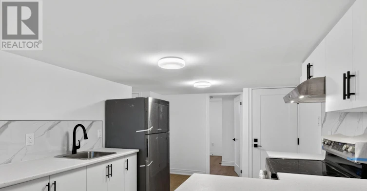 6-171 Hazlitt Street, Peterborough, ON, K9H 1L8 - 4