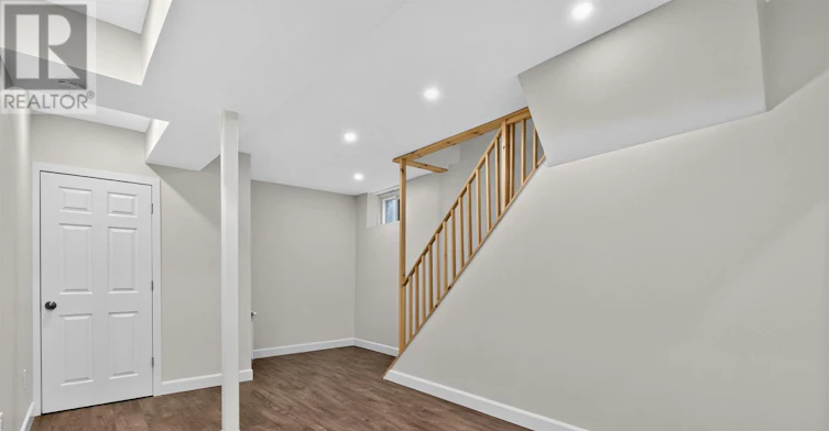 14 Mortimer Avenue, Toronto, ON, M4K 1Z8 - 28