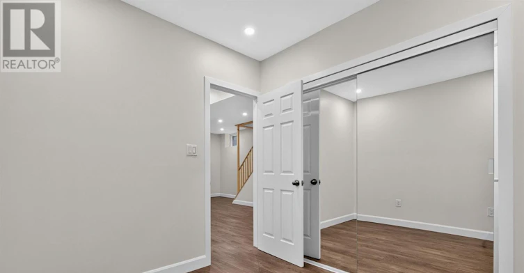 14 Mortimer Avenue, Toronto, ON, M4K 1Z8 - 30