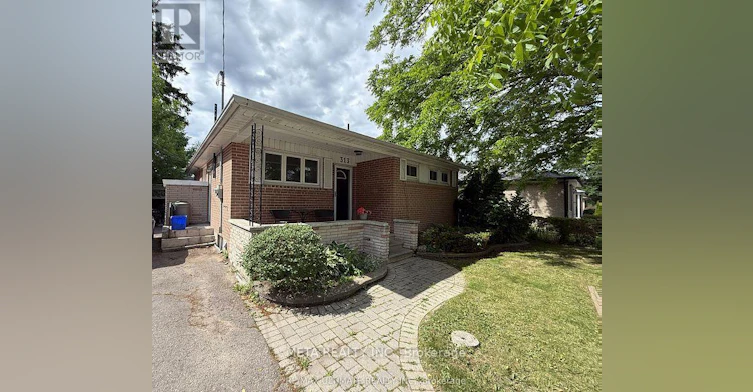 313 Rossland Road W, Whitby, ON, L1N 3H8