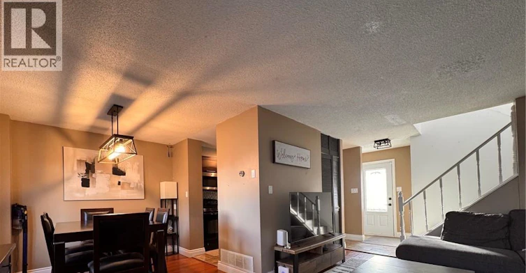 19 Dalzell Avenue, Brampton, ON, L6Z 1H1 - 16