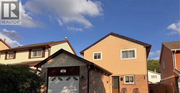 19 Dalzell Avenue, Brampton, ON, L6Z 1H1