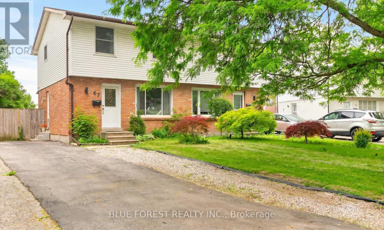 67 Breckenridge Crescent