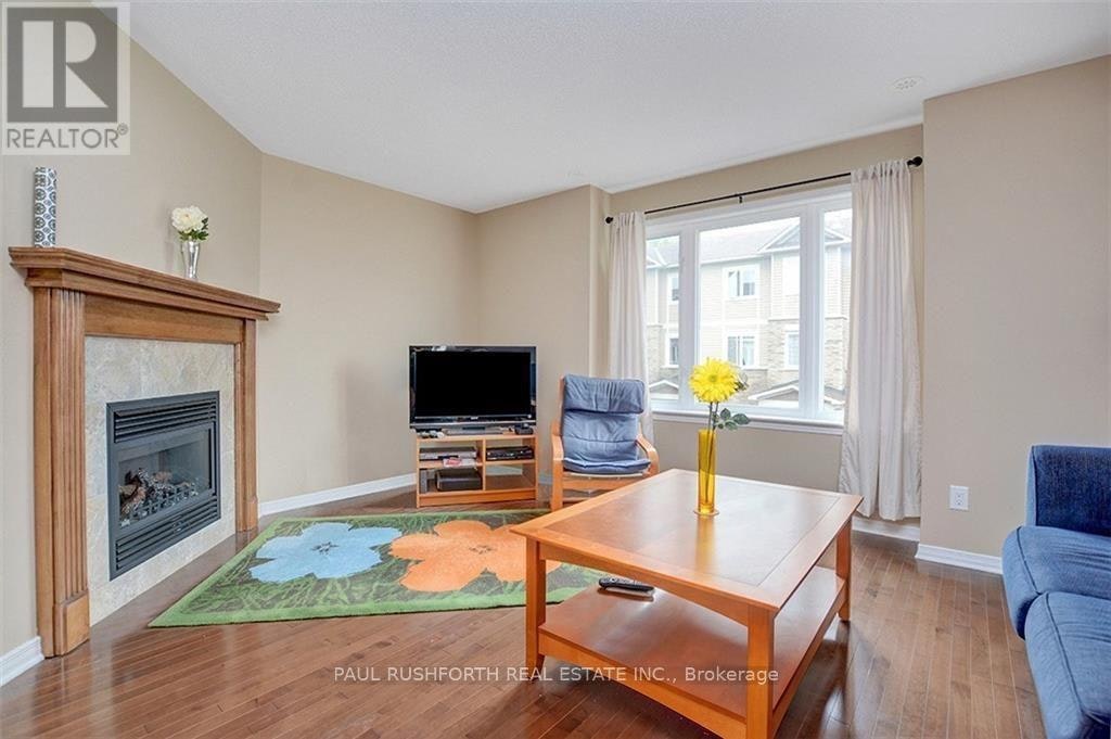 301 Mosaic Private, Ottawa, ON, K2K 0H1 - 3