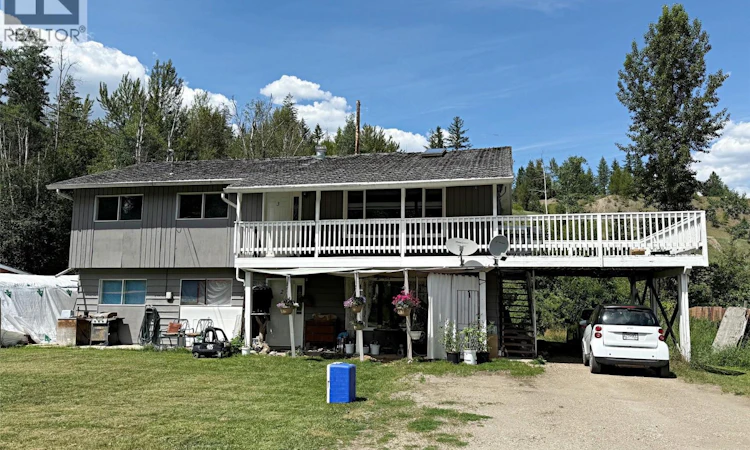 405 Desfosses Road