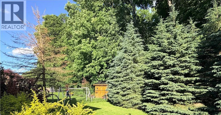 765 Chesapeake Drive, Waterloo, ON, N2K 4G3 - 23