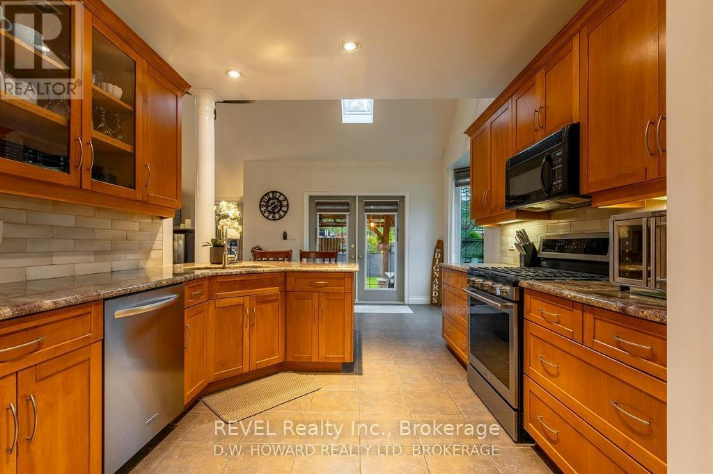 45 Westwood Drive, Port Colborne, ON, L3K 6B9