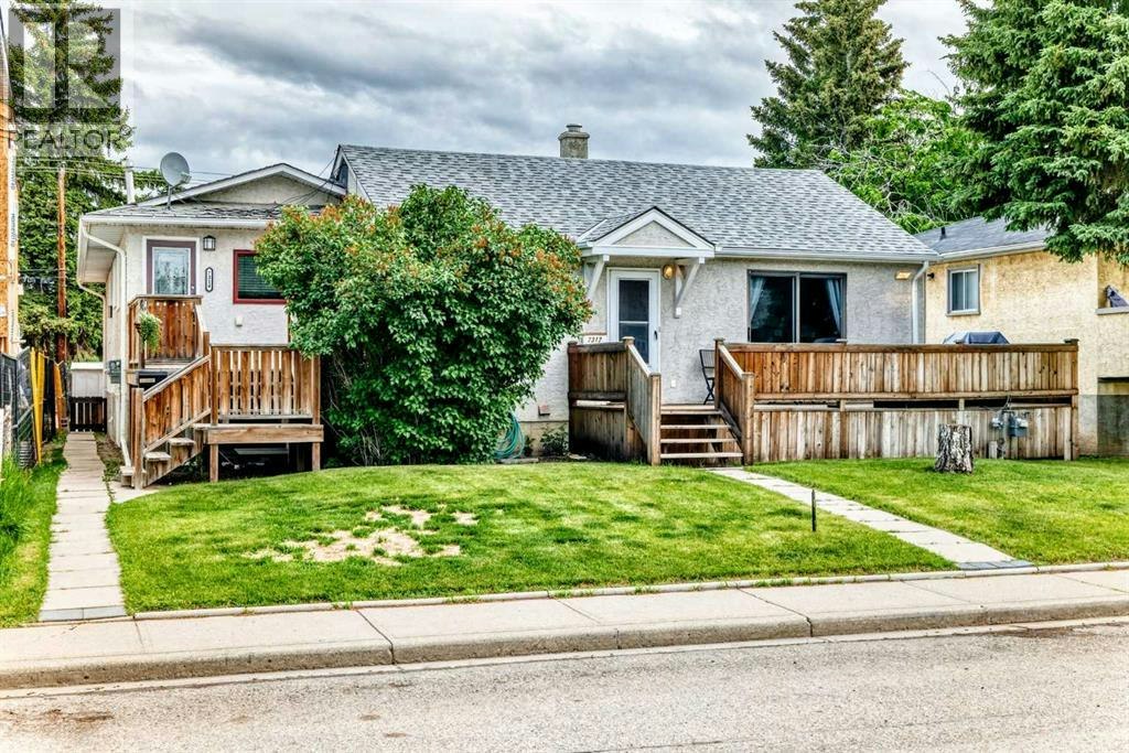 7312 36 Avenue NW, Calgary, AB, T3B 1T8