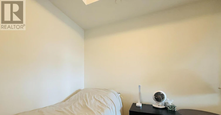 305-1 Kyle Lowry Road, Toronto, ON, M3C 0S6 - 19