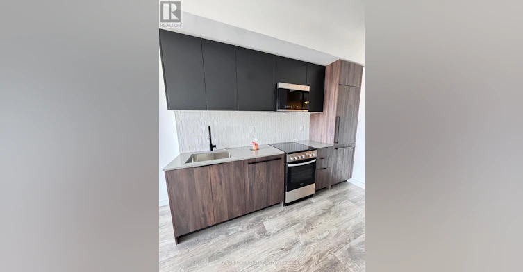 220-1635 Military Trail, Toronto, ON, M1C 1B2