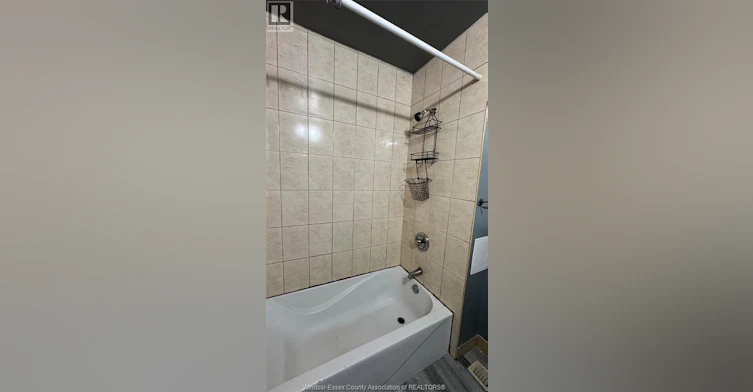 408 Elm Avenue, Windsor, ON, N9A 5H1 - 27