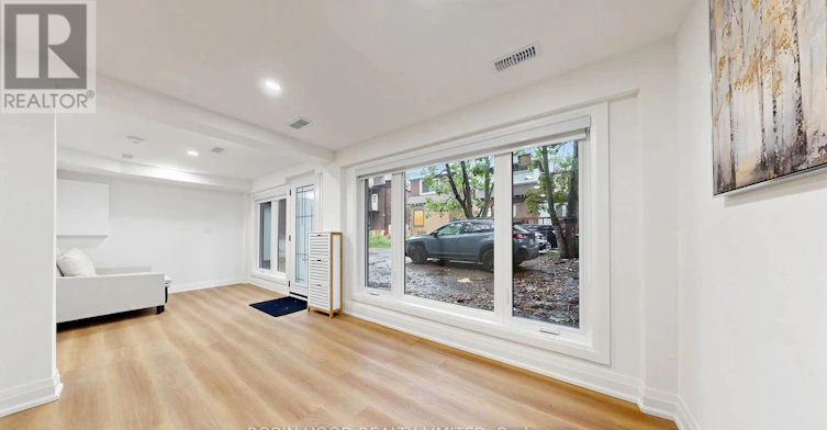 GARDEN Suite 8 Laxton Avenue, Toronto, ON, M6K 1K9 - 3