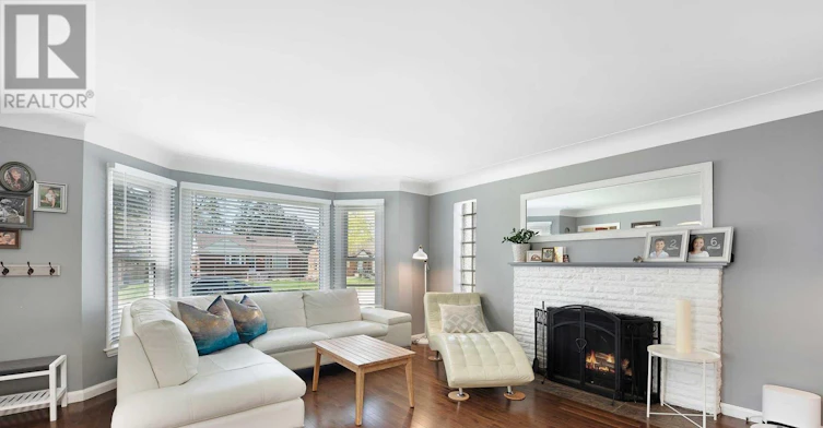 3104 Longfellow Avenue, Windsor, ON, N9E 2L5 - 8