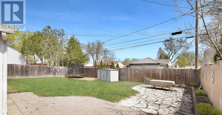 3104 Longfellow Avenue, Windsor, ON, N9E 2L5 - 30