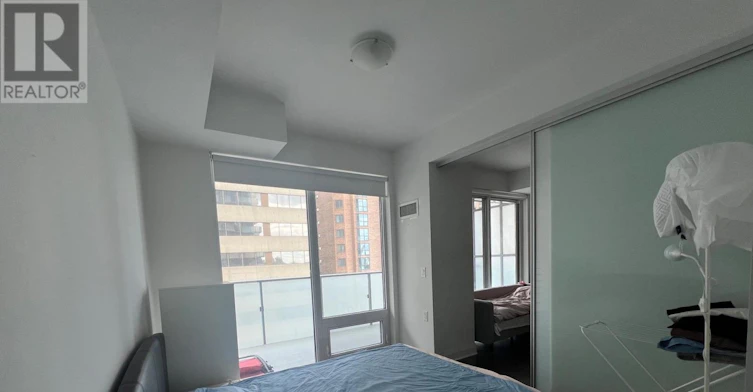 701-1080 Bay Street, Toronto, ON, N5S 0A5 - 4