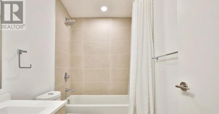 2312-100 Queen Street E, Toronto, ON, M5C 0B5 - 23