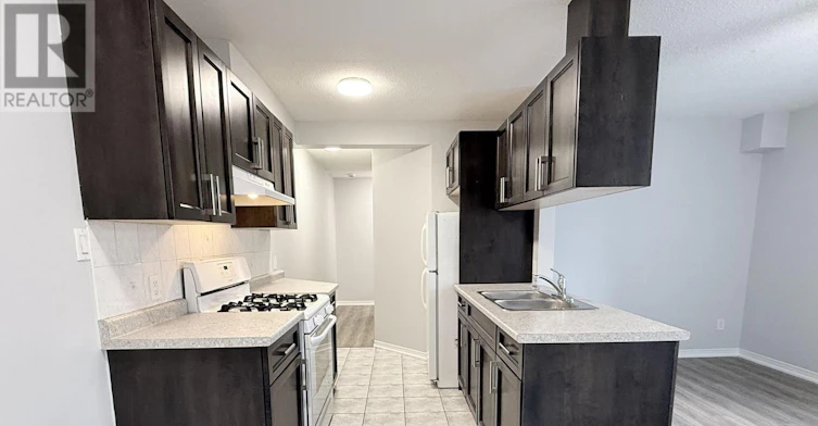 2-116 Wyndham Street, Guelph, ON, N1H 4E8 - 2