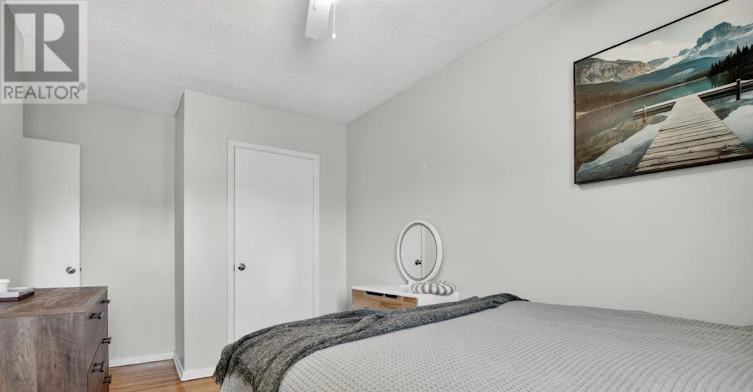 1253 Emperor Avenue, Ottawa, ON, K1Z 8C4 - 17