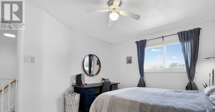 1253 Emperor Avenue, Ottawa, ON, K1Z 8C4 - 16