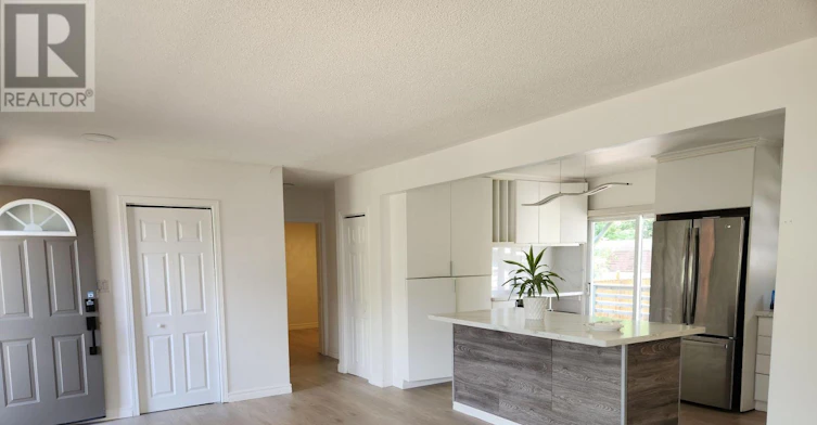 6500 Hawkins Street, Niagara Falls, ON, L2G 3B7 - 4