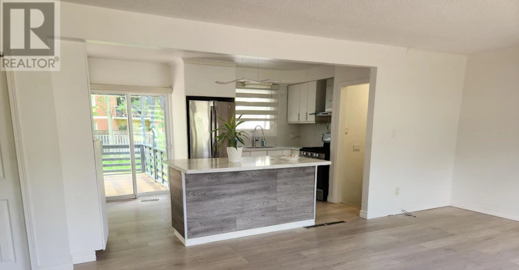 6500 Hawkins Street, Niagara Falls, ON, L2G 3B7 - 3