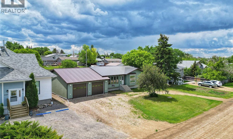 1037 Oxford Street E