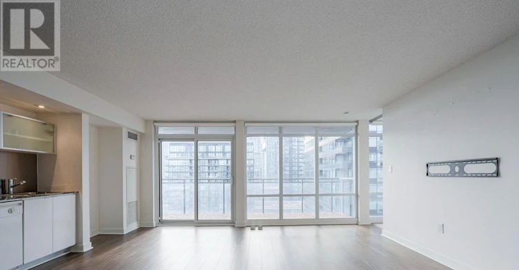 1721 4k Spadina Avenue, Toronto, ON, M5V 3Y9 - 8