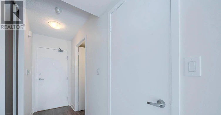 1721 4k Spadina Avenue, Toronto, ON, M5V 3Y9 - 3