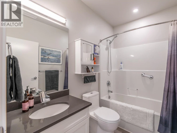 712-700 Vista Park, Penticton, BC, V2A 0B2 - 19