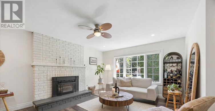 22 Louisa Street E, Georgina, ON, L0E 1L0 - 7