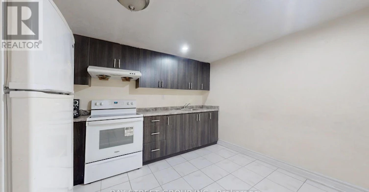 49 Pepperell Crescent, Markham, ON, L3R 3G9 - 4