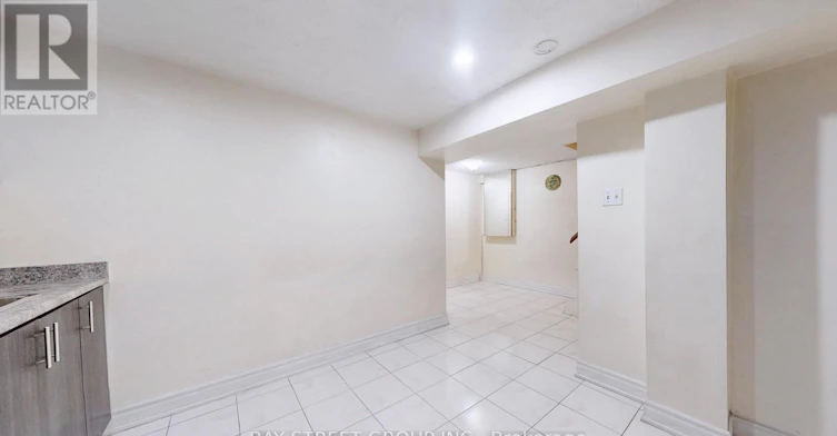 49 Pepperell Crescent, Markham, ON, L3R 3G9 - 6