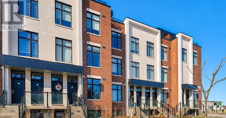 L114-9560 Islington Avenue, Vaughan, ON, L4H 4Z5