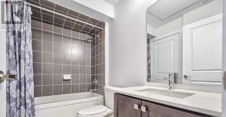 L114-9560 Islington Avenue, Vaughan, ON, L4H 4Z5 - 9