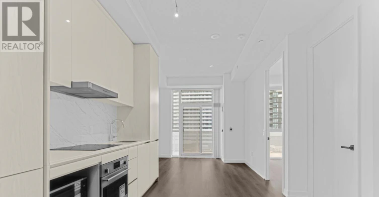 702-28 Interchange Way, Vaughan, ON, L4K 0P8 - 11